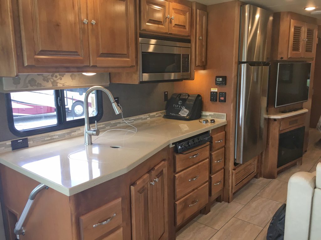 Kitchen in Tiffin Allegro 36LA