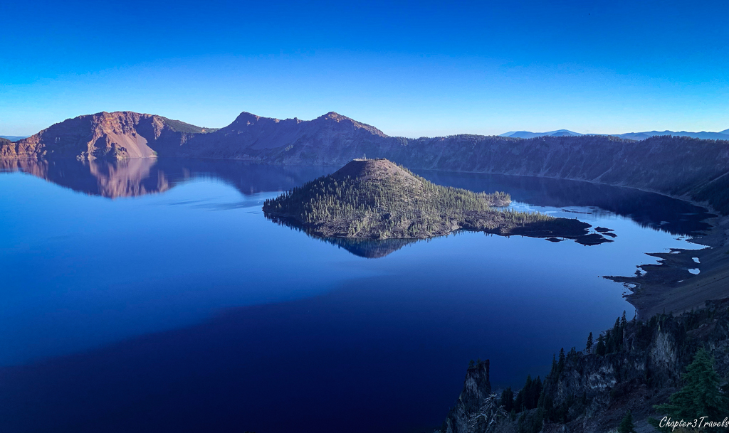 The southwestern edge of Crater Lake, including Wizard Island